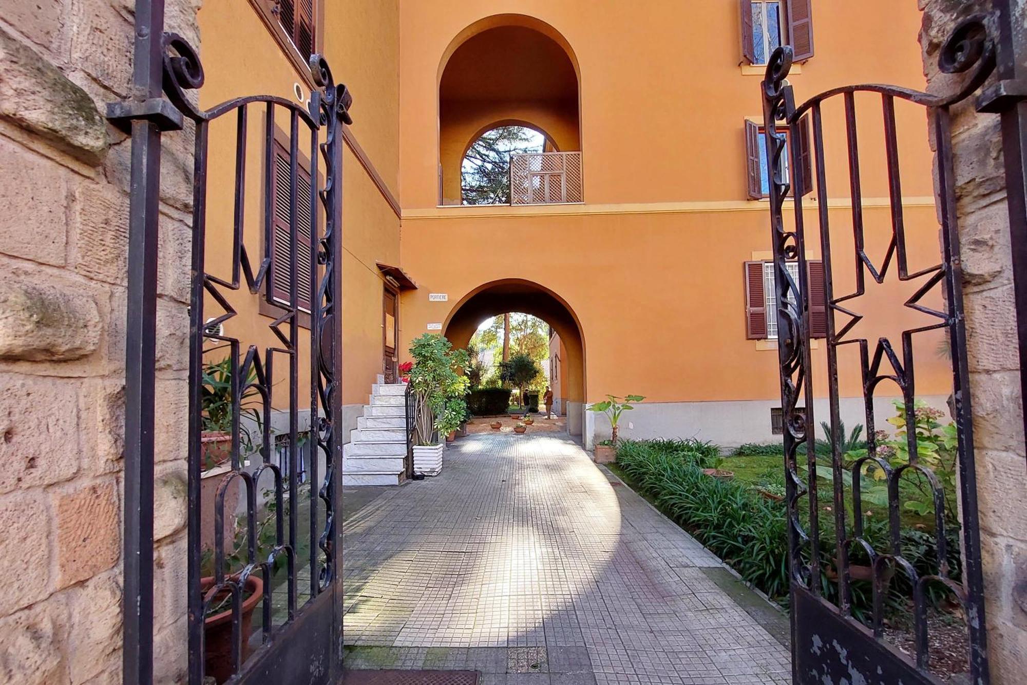 Roma & Amor Apartment ภายนอก รูปภาพ
